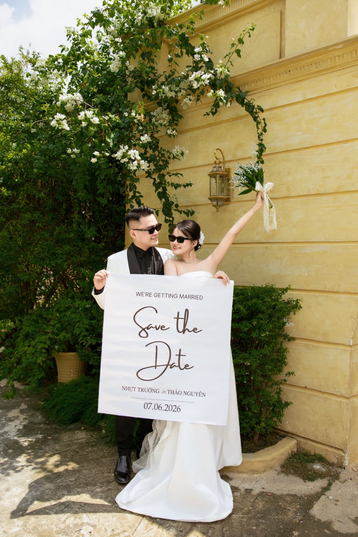 Online Wedding Invitation - WEDDING TRUONG & NGUYEN from VowForever